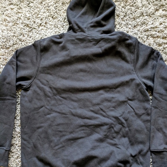 North Face Sweater Pullover Hoodie - Picture 2 of 2